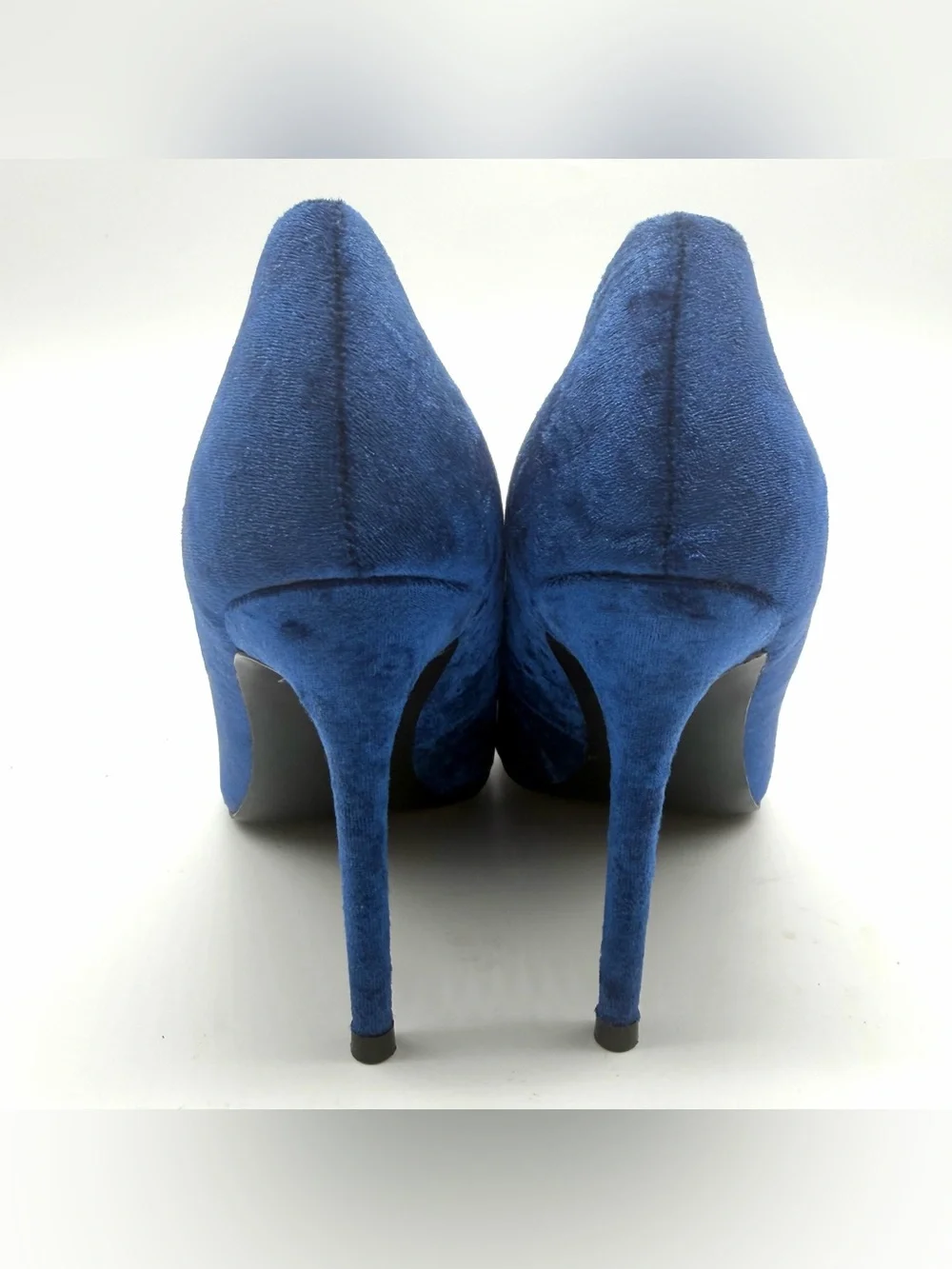 Nine West 7M Blue Velvet Stiletto Pointed Toe Pumps for Women Slip On Solid